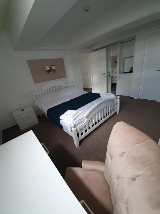 Vila Berlin Hotel Poiana Brasov Luaran gambar