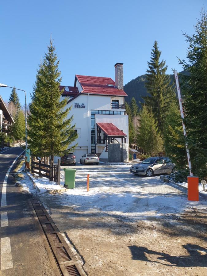 Vila Berlin Hotel Poiana Brasov Luaran gambar